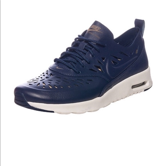 Nike Shoes - NIKE (Rare) Air Max Thea Joli✔️
